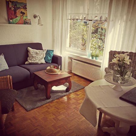 "Maison Blanche" - Das Gemuetliche Garten-Apartment Zwischen Koeln Und Duesseldorf Grevenbroich Esterno foto